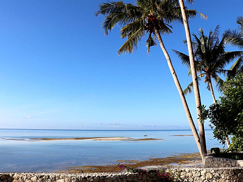 Island View Beachfront Resort