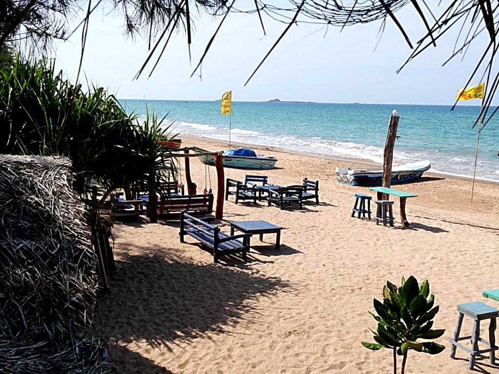 Vitamin Sea Beach Cabanas