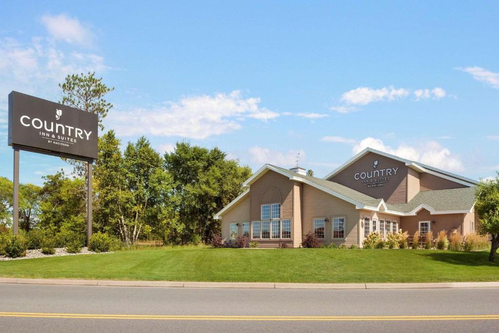 Country Inn & Suites by Radisson, Baxter, MN