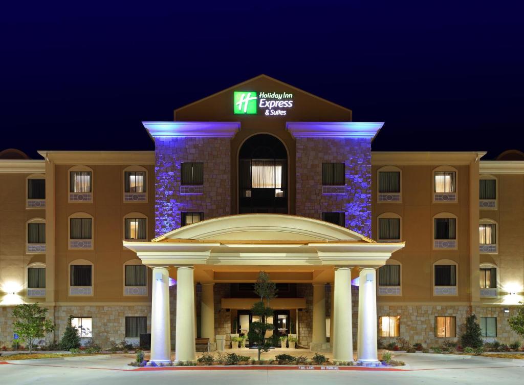 Holiday Inn Express Hotel & Suites Texarkana East, an IHG Hotel