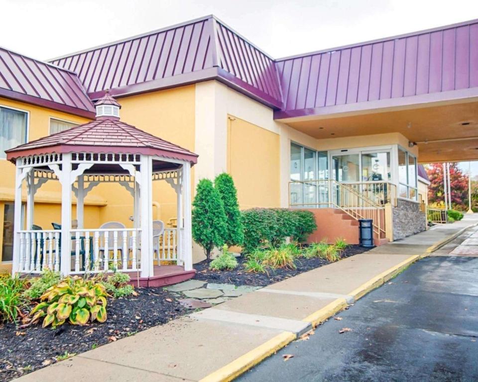 Quality Inn and Suites Fairgrounds - Syracuse