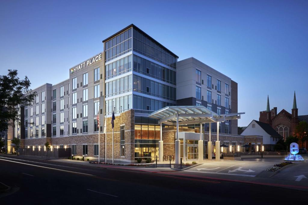 Hyatt Place Evansville