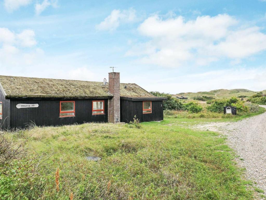 6 person holiday home in Henne