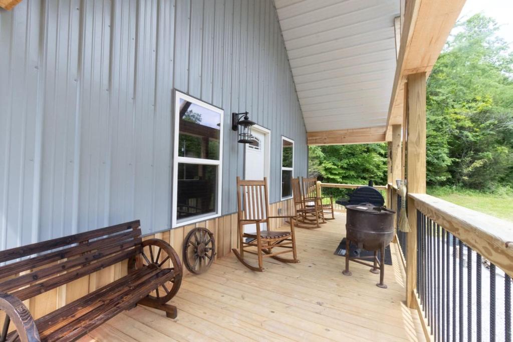 Kentucky Coal Cabin 2 min from Lake Cumberland