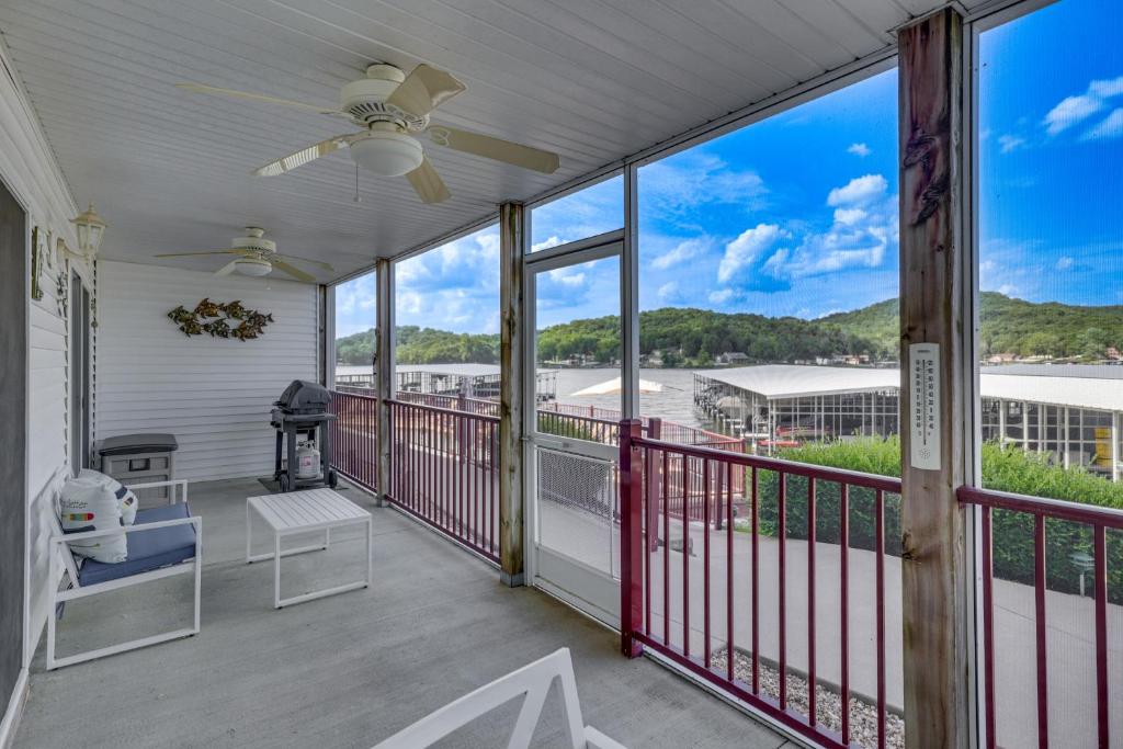 Camdenton Condo on Lake of The Ozarks with Pool