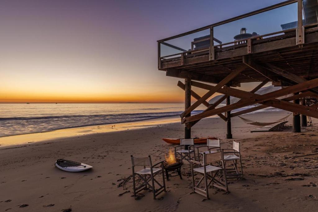 Malibu Beach Home Private Sandy Beach and Surf