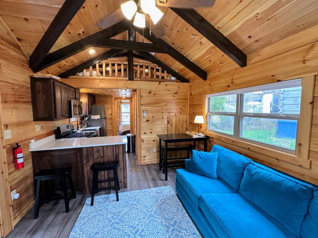 BMV8 Tiny Home village near Bretton Woods