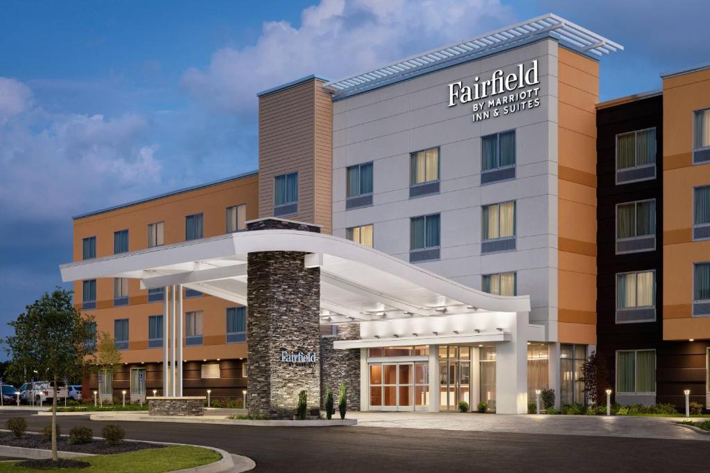 Fairfield by Marriott Inn & Suites Whitestown Indianapolis NW